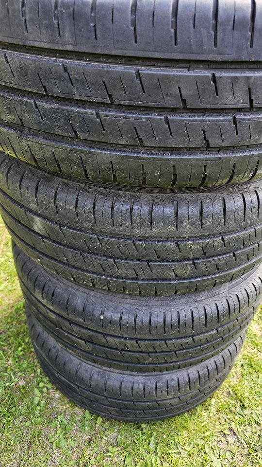 Nokian 215/60R17C 5/120