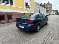 Opel Vectra Sedan 2.2 Ny Besiktad igår