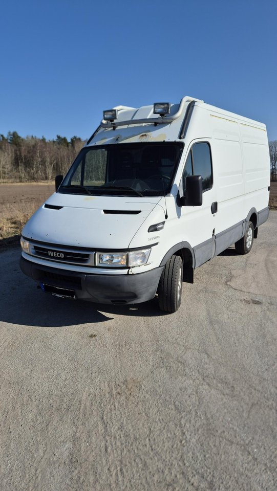 Iveco Daily 35S12 Van 2.3 Uni...