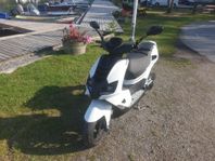 peugeot speedfight 4