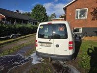 Volkswagen Caddy 1,6TDI 120hk ejhantverkarägd.