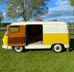 Ford Taunus Transit 1250 Camping-inredd 