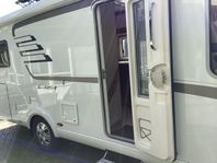 Husbil Hymer halva nypriset, nyskick, 5000 mil 2016 nyservad
