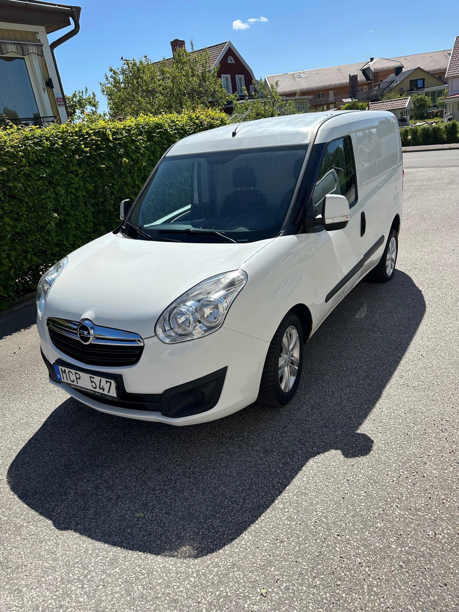 Opel Combo Van 2.4t 1.6 CDTI ecoFLEX S/S Manuell, 105hk, 2012
