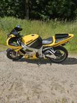 Suzuki gsxr 750