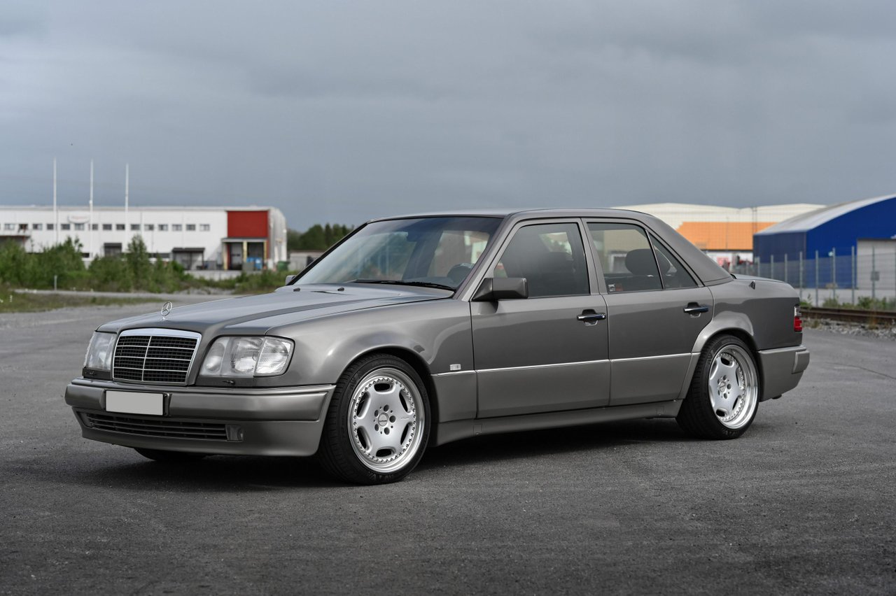 Mercedes-Benz E 500 W124