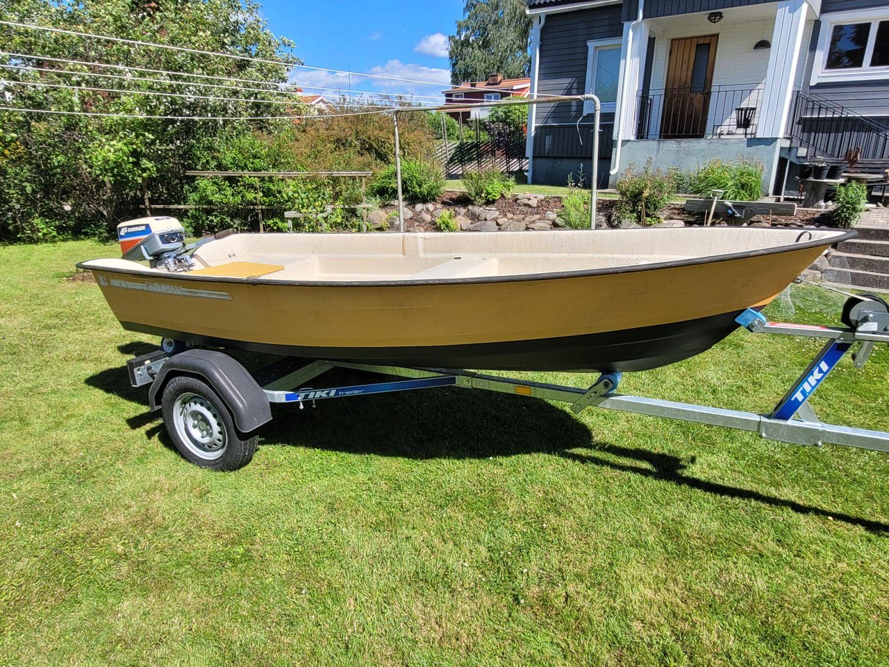 Plasteka med 4,5 hk Evinrude