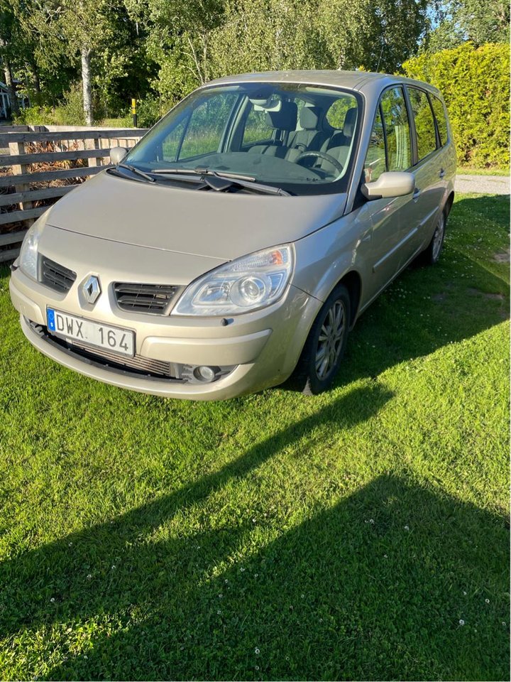 Renault Grand Scénic 1.9 dCi ...