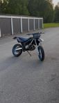 Derbi och Aerox.