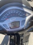 Moped Vespa Sprint 50 Piaggio