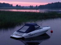 Rinker Captiva 209