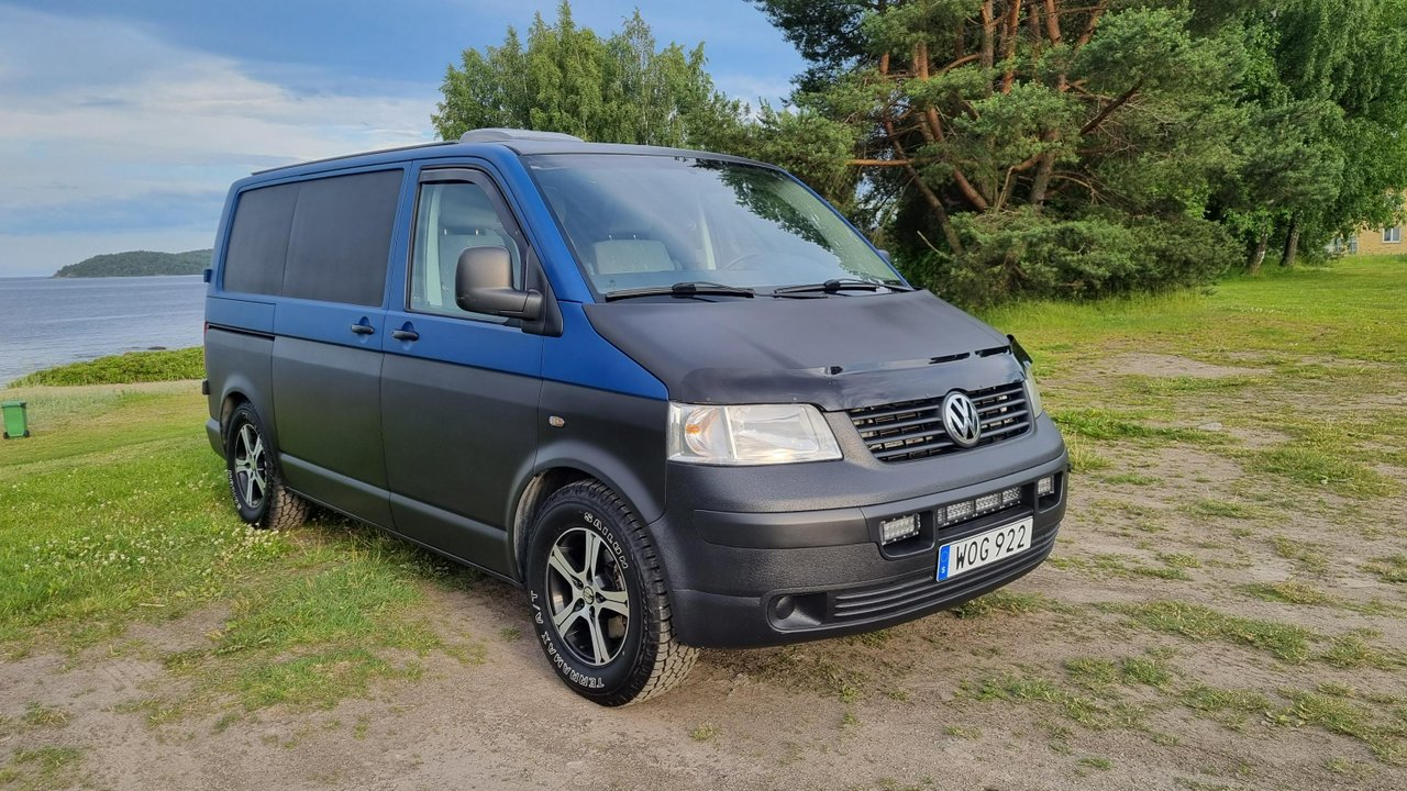 Volkswagen Transporter T5 2.5...