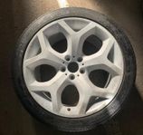 4 st bildäck BMW X5/6 med fälgar
