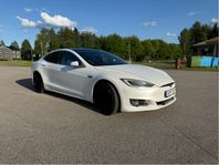 Tesla Model S 100D AP 2.5 CCS 21” Luftfj. Pano. 525hk