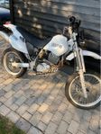 Yamaha TT 600 R Säljes nybesiktad