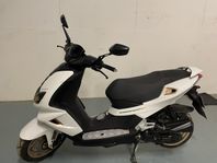 Moped Peugeot Speedfight 4 årsmodell 2020