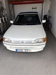 Ford Escort Cabriolet 1.6 i