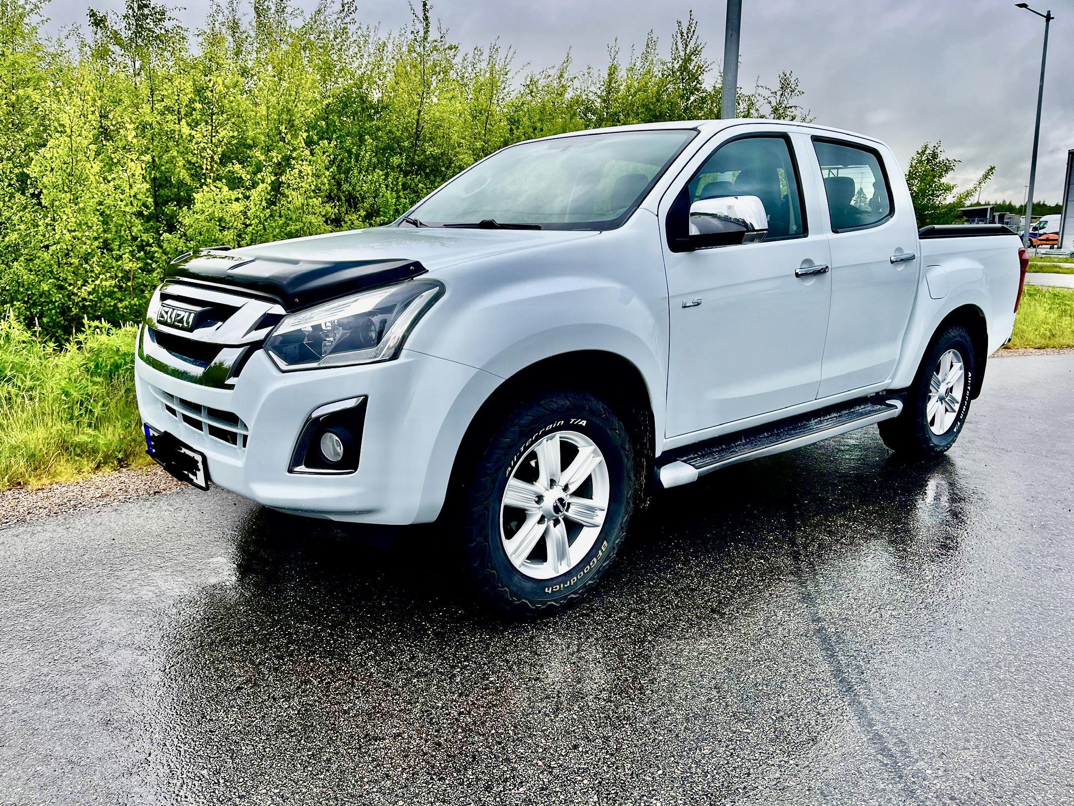 Isuzu D-Max Crew Cab 1.9 4WD Automatisk, 163hk, 2017