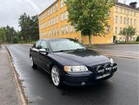 Volvo S60 2.5T Kinetic Euro 4, Nybesiktad