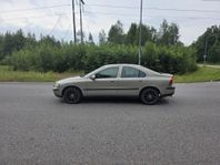 Volvo S60 T5 Nybesiktad