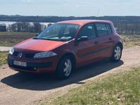 Renault Mégane 5-dörrar 1.6 Euro 4