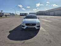 Volvo V60 D4 AWD Geartonic Advanced Edition, Momentum 2020