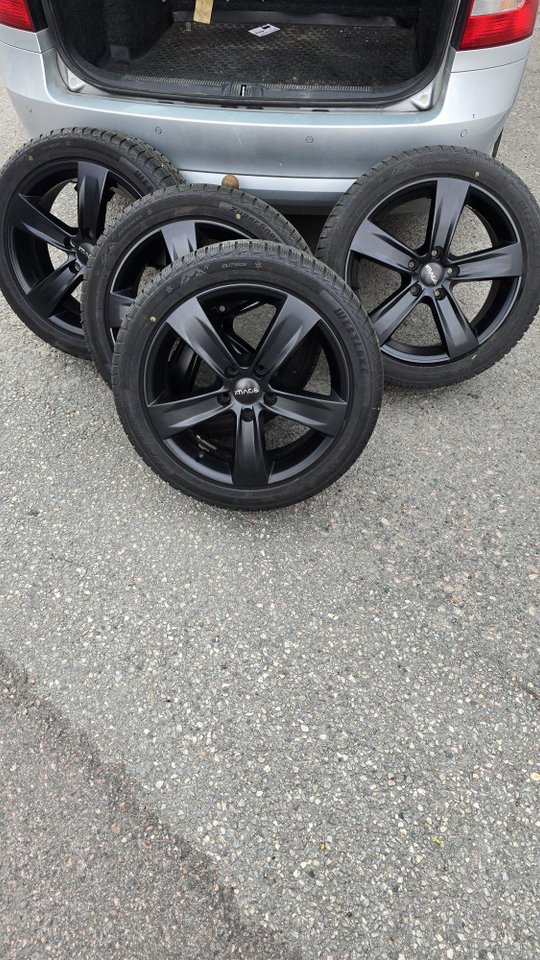 Åretruntdäck 17" 5×112 5/112