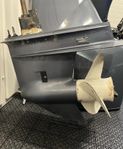 Yamaha f100 växelhus inkl. propeller