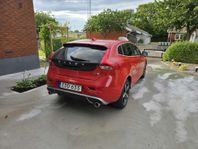 Volvo V40 D2 Geartronic Momentum, R-Design Euro 6