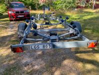 Thule båttrailer totalvikt 1.500 kg lastvikt 1.120 kg