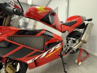 Honda VTR1000SP1 - Samlarhoj - lågmilare