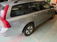(Defekt) Volvo V50 1.6 D Momentum + Många nya delar