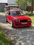 BMW 318 i e30 (SFRO)