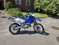 Suzuki DRZ400S