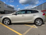 Volvo V40 T2 Kinetic Euro 6 (Ny servad) 
