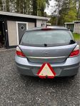 Opel Astra -05 A-traktor