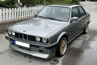 BMW 325ix E30 170hk M-Sport Takluka Manuell Svensksåld