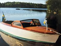 Träbåt - Unik "Waxholms-Riva" från 1950-talet!