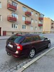Skoda Octavia Kombi 1.8 - låga mil - automat - bes+skatt