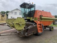 tröska Dronningborg 7000 hydrostat