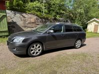 Toyota Avensis Kombi 2.0 D-4 VVT-i Euro 4