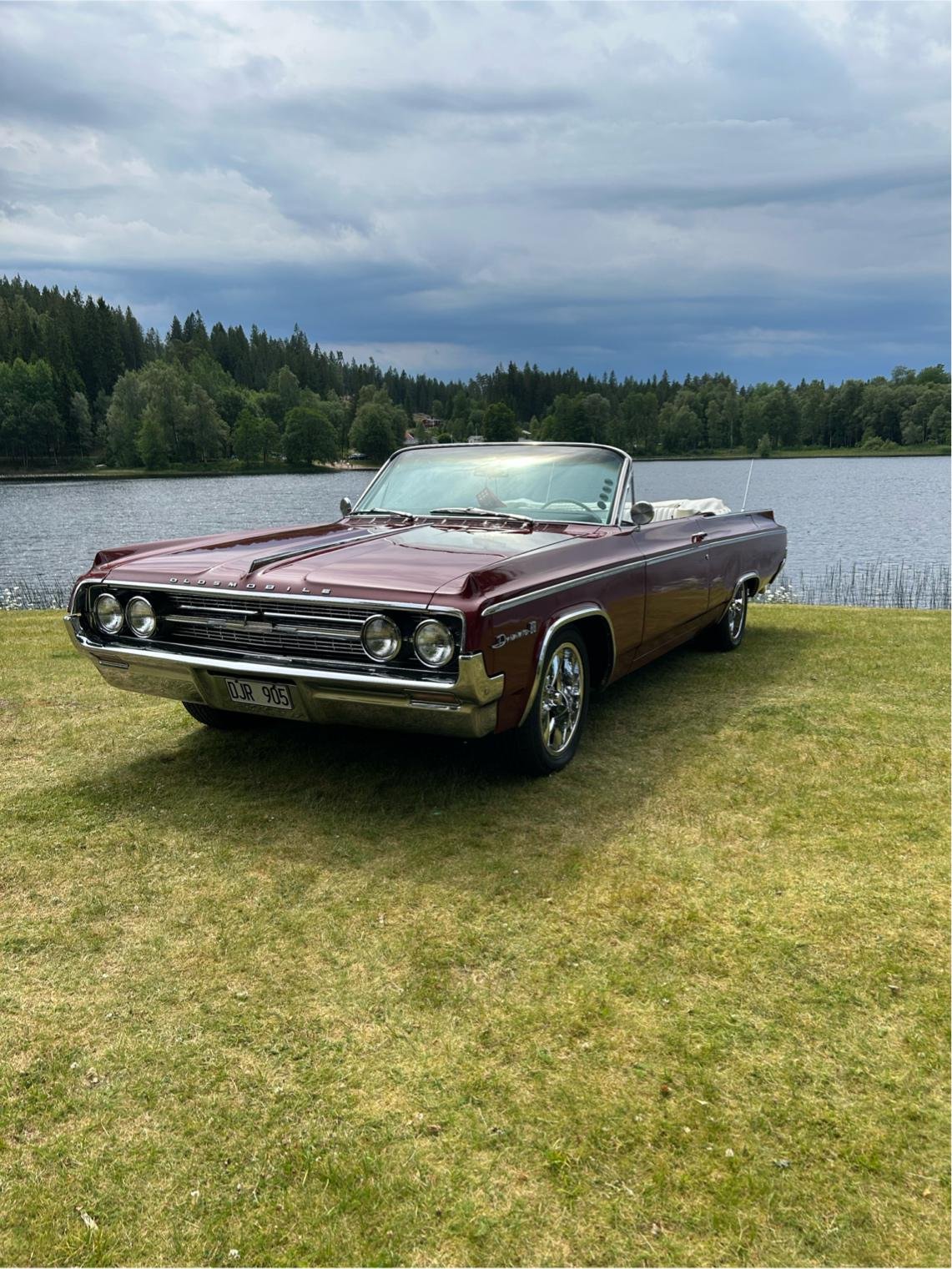 Oldsmobile Dynamic 88 Convertible 6.5 V8 Hydra-Matic, 3-trinn, 284hk, 1964