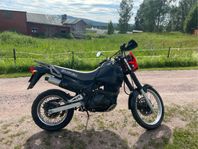Suzuki DR650RSE