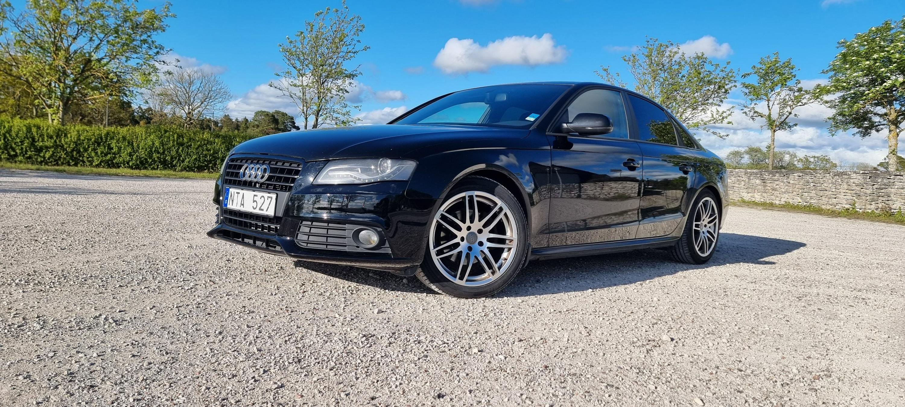 Audi A4 Sedan 2.0 TDI DPF quattro Manuell, 170hk, 2011