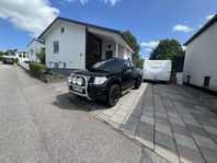 A-traktor Nissan Narvara D40 lågmilad