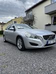  Volvo v60 D3 Momentumpaketet EPA med ny kamrem