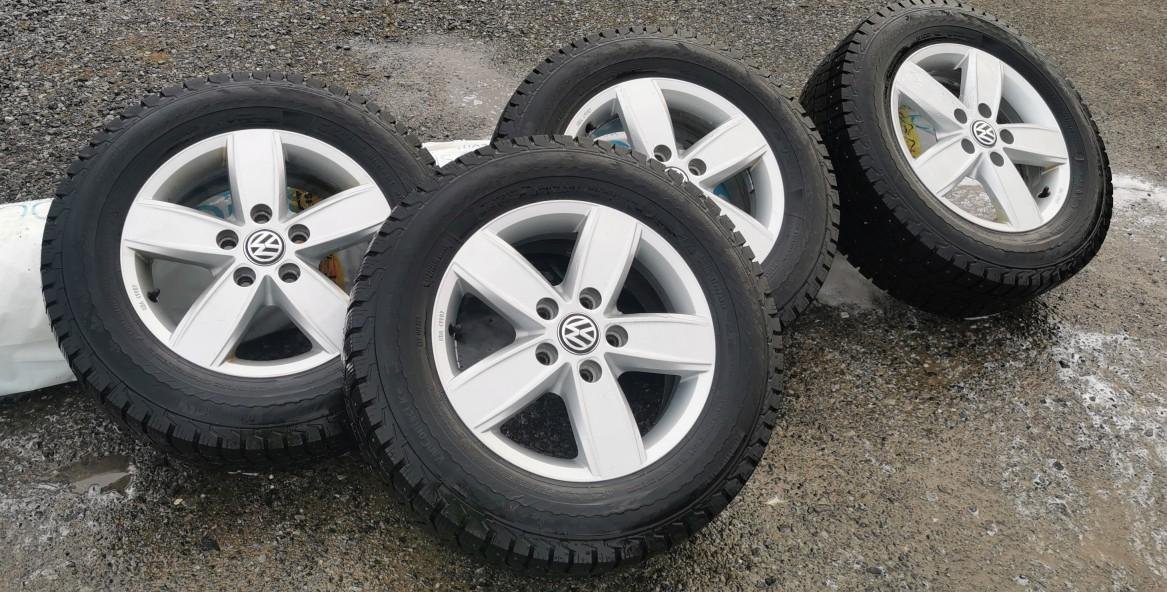 VW Transporter 16" Fälgar och...