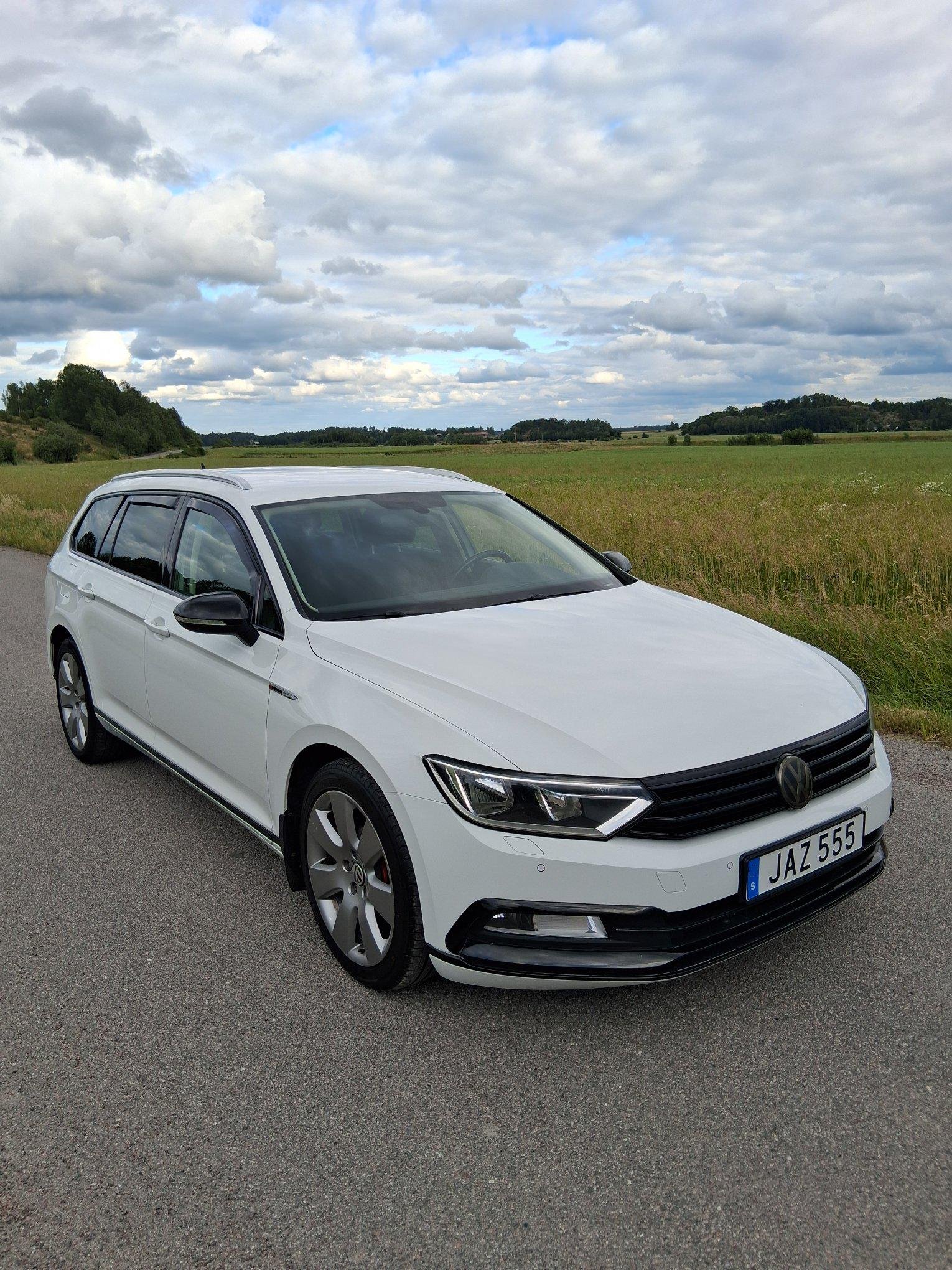 Volkswagen Passat Variant 2.0 TDI DPF SCR BMT 4Motion Manual, 150hp, 2016