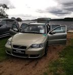 Volvo V70 D5