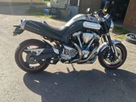 Yamaha MT 01 Endast 1900 mil
